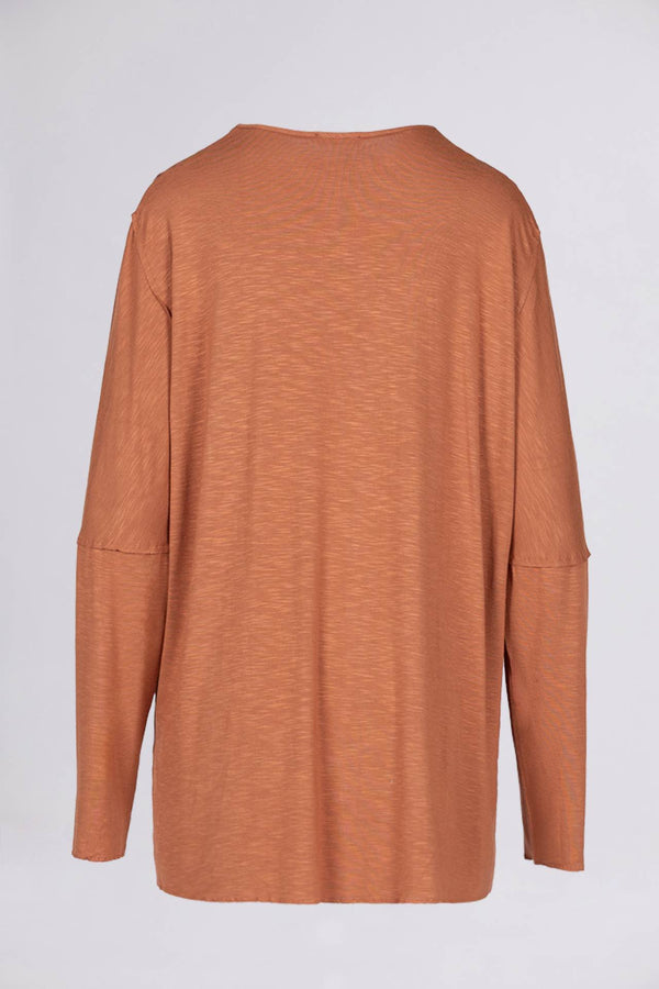 WIR - Wrong is right => OVERSIZED V-NECK MIDI JUMPER Light Orange T-Shirts - BREMBATI